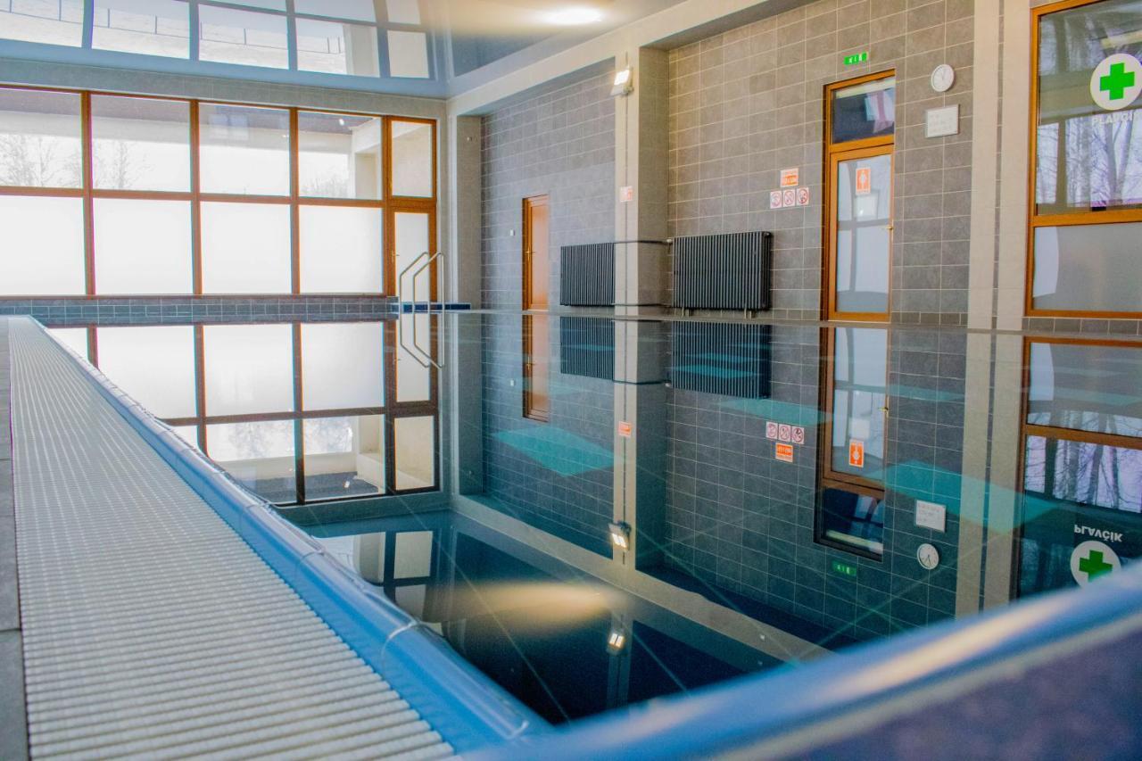 Hotel Sorea Hutnik Ii. タトランスカ・ ロムニツァ エクステリア 写真