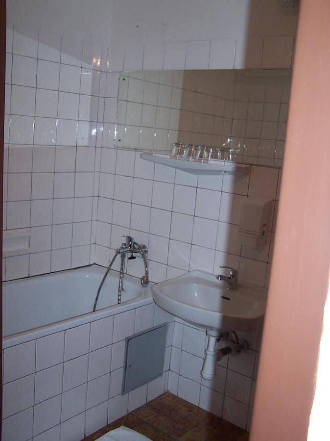 Hotel Sorea Hutnik Ii. タトランスカ・ ロムニツァ エクステリア 写真